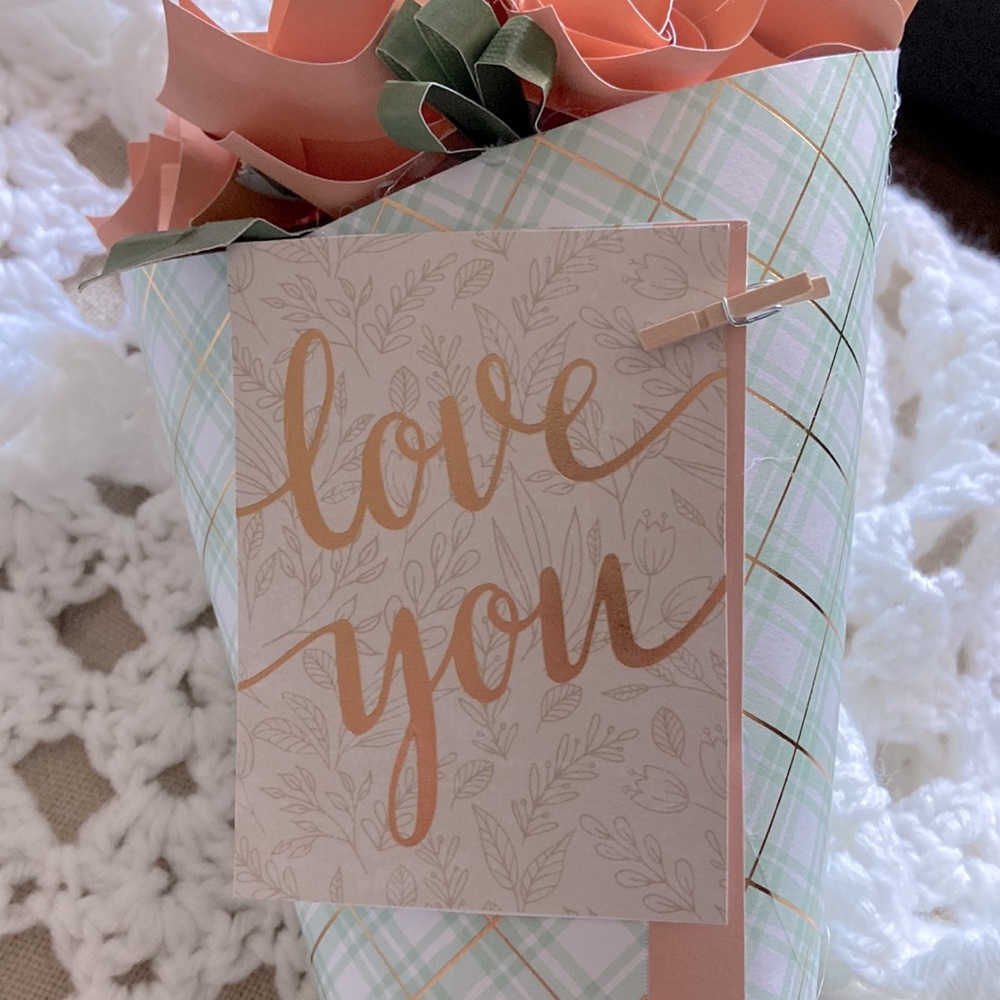 Home Decor Rose Bouquet Creating Lasting Memories - Picture 3 of 4